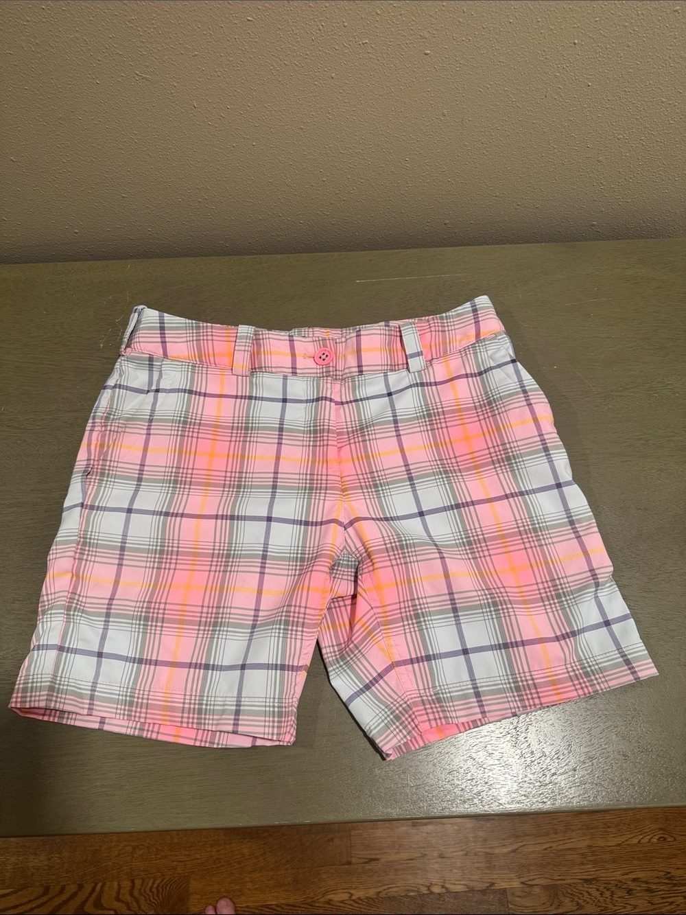 Nike Pink Plaid Bermuda Golf Shorts size 4